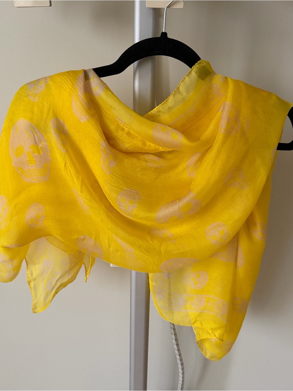 Alexander McQueen Yellow silk Skull-Print Sheer Scarf